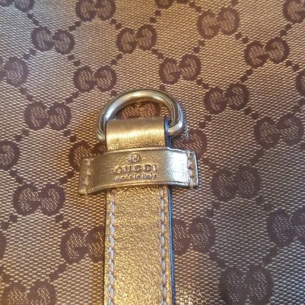Gucci purse